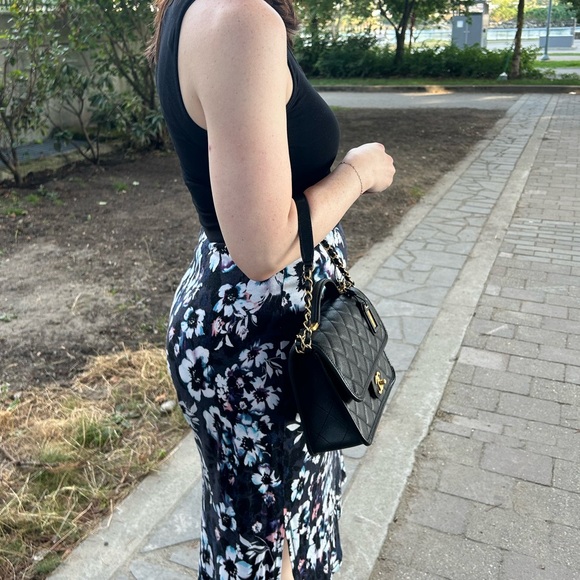 CHANEL™ BLACK CAVIAR LEATHER TOP HANDLE FLAP BAG - Picture 10 of 11